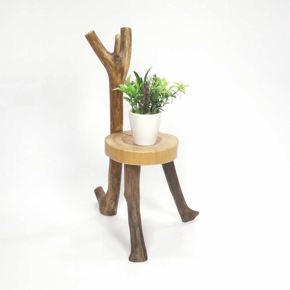 【温泉流木】椅子型かわいい丸太の飾り台スタンド006跳ねる枝 置台 ミニ花台 流木インテリア