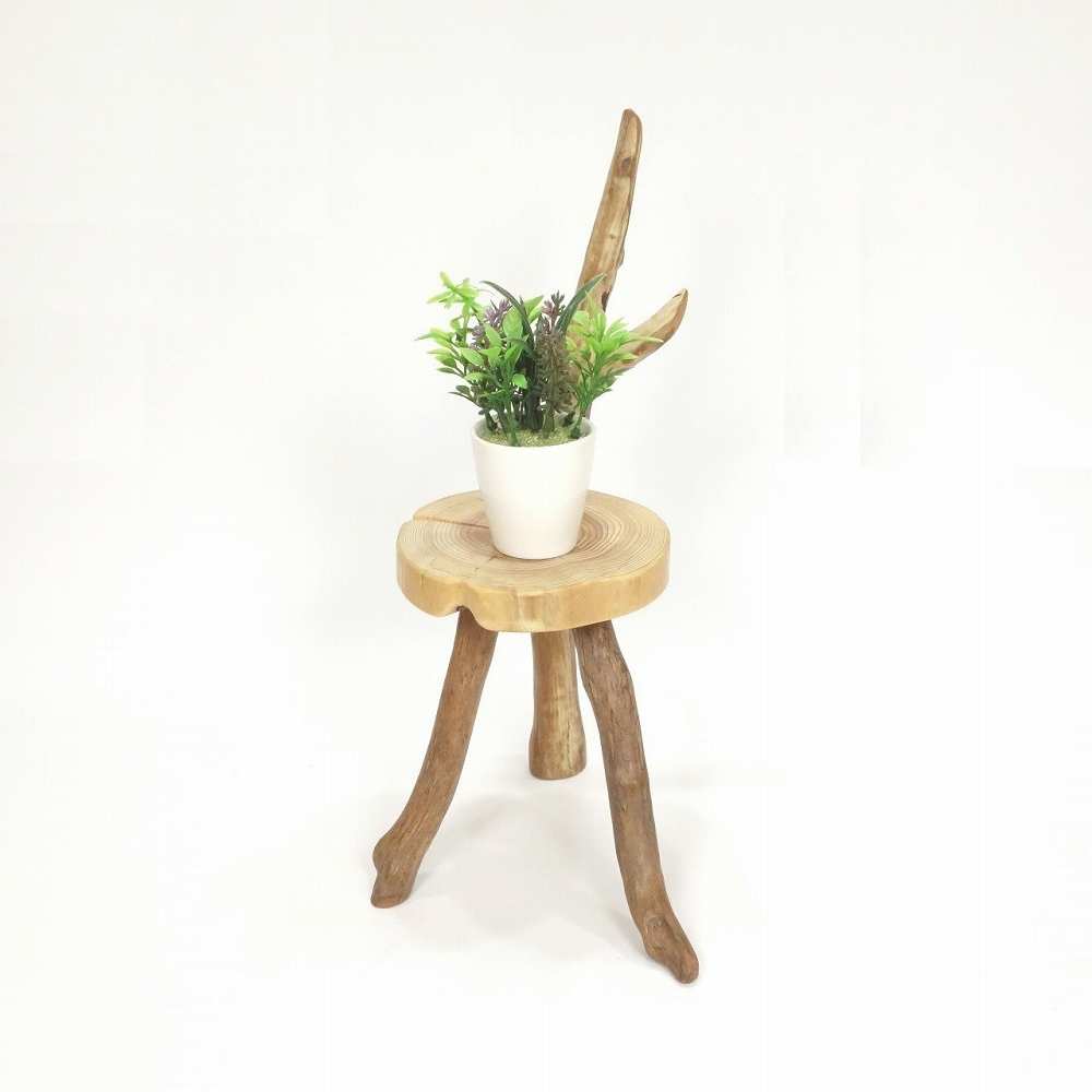 【温泉流木】椅子型かわいい丸太の飾り台スタンド012なびく枝 置台 ミニ花台 流木インテリア