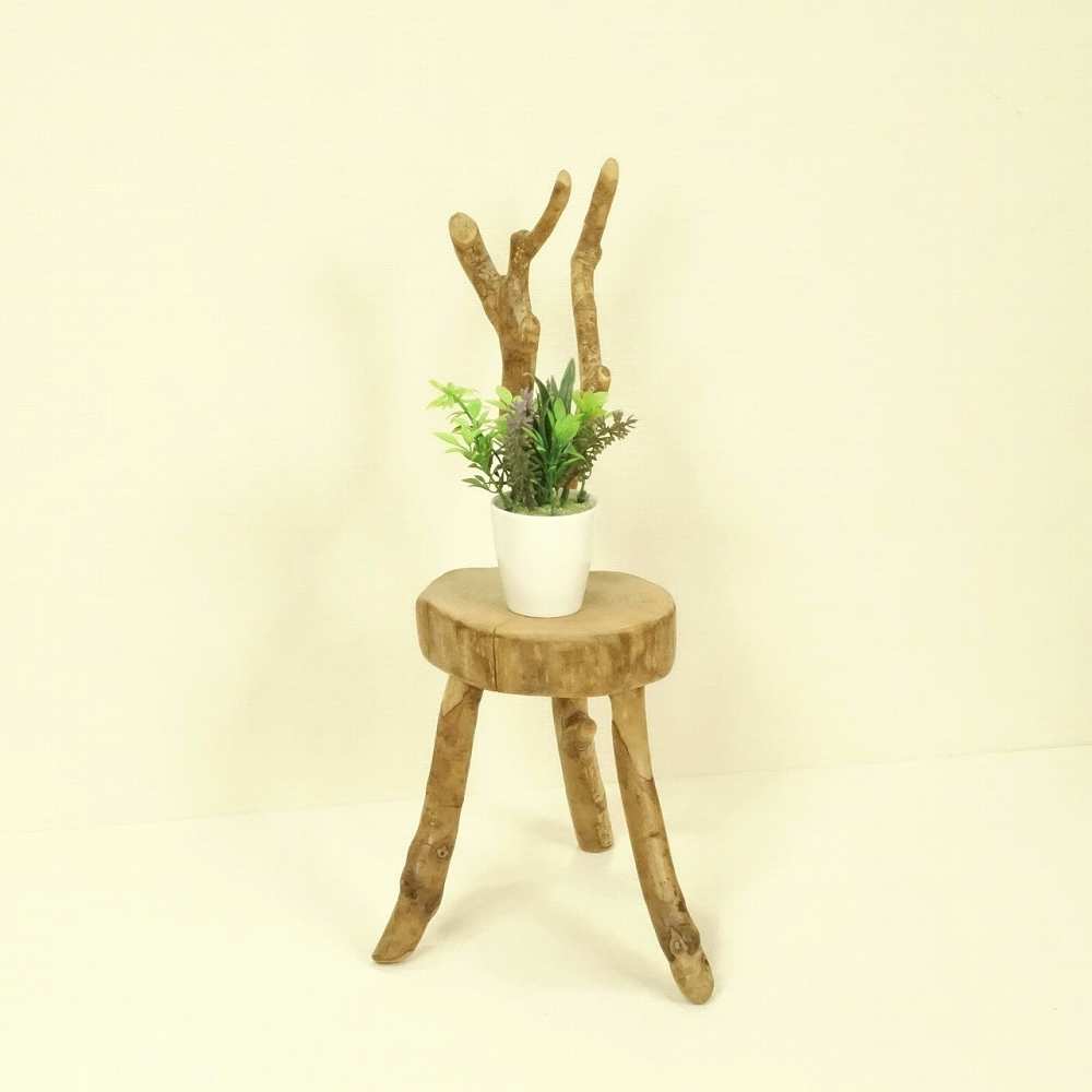 【温泉流木】かわいいバランスの椅子型飾り台スタンド001美しい枝ぶり 台座 流木インテリア