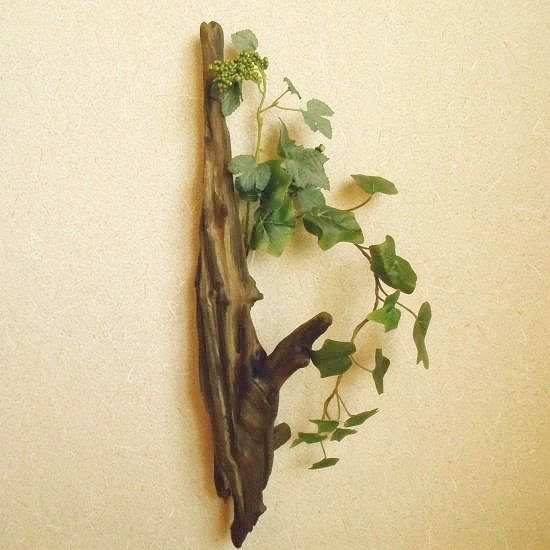 【温泉流木】美しくそぎ落とされた枝流木の花器  壁掛け一輪挿し花瓶 流木インテリア