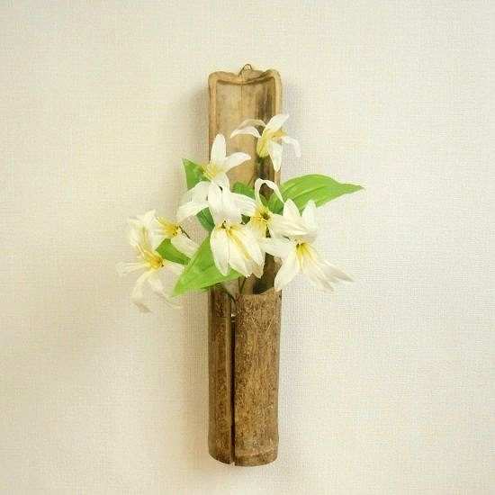 【温泉流木】古き良き趣ある竹の壁掛け花器 花瓶 流木インテリア